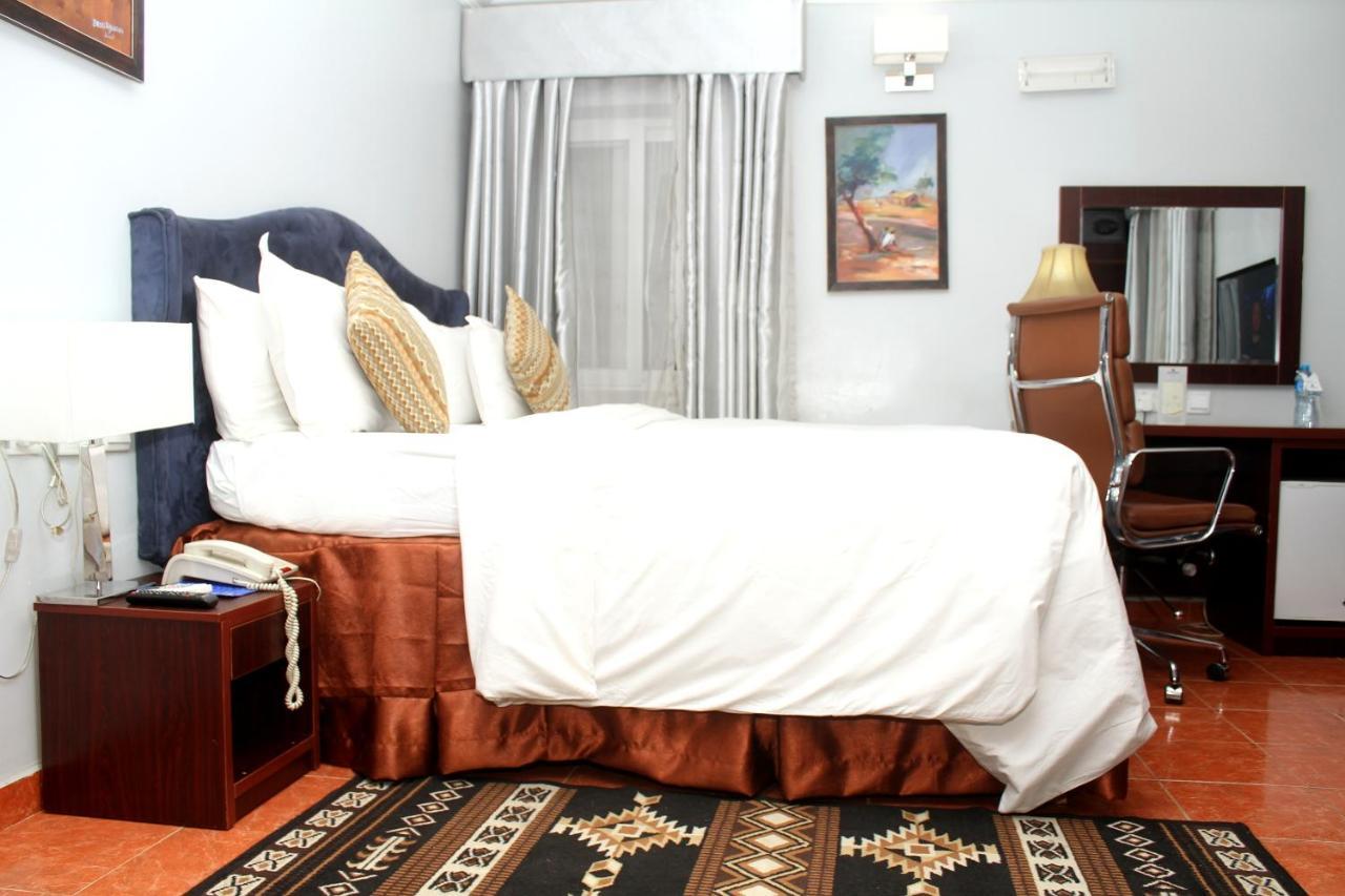 Bolton White Apartments Abuja Exterior foto